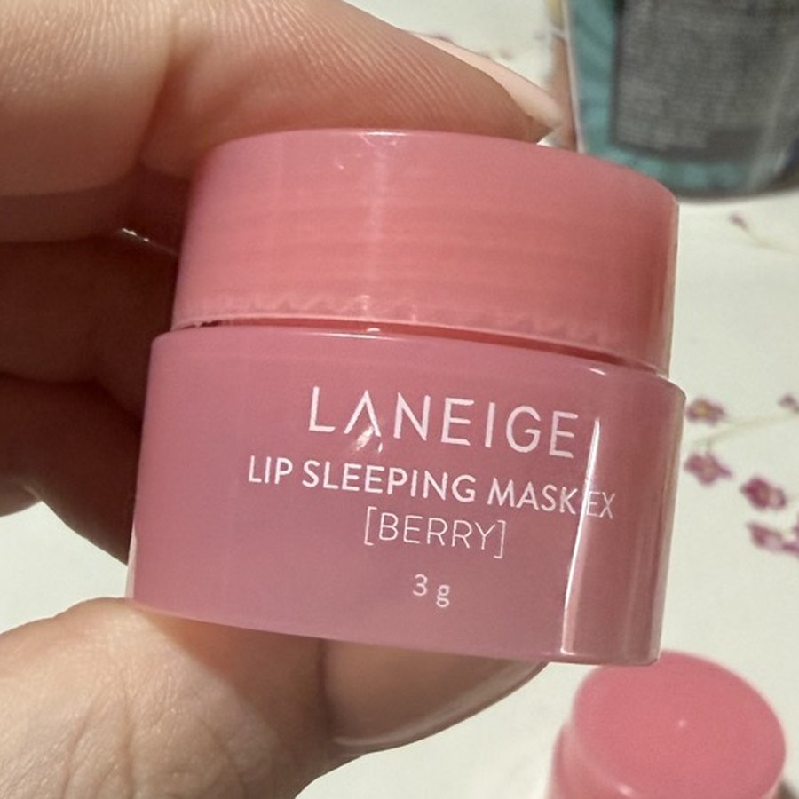 Ночная маска для губ Lip Sleeping Mask EX (Ягоды)